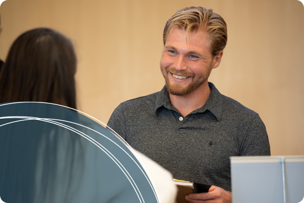 Oregon Veteran Affairs Representative giving out information on educational benefits
