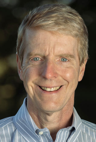 headshot of COCC GIS Professor, Patrick Kennelly